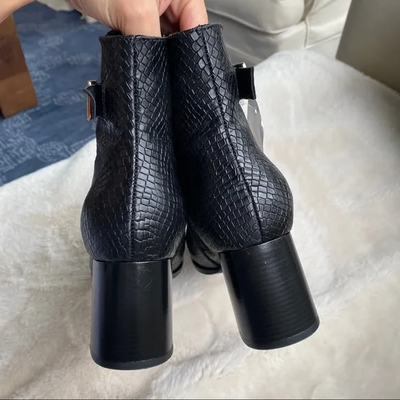🖤 ANTONIO DE FARIA BLACK GENUINE LEATHER CROC EMBOSSED CHUNKY HEEL BOOTI…