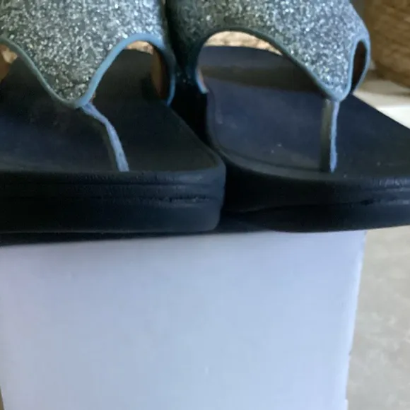 ♦️ FITFLOP Shimma Glitter thong flip flops Sz 11 sandals athletic EUC