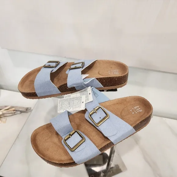 [ GAP KIDS]  NWT- boys size 3-4 light blue strappy sandal with cork and buckles.