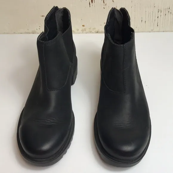 💙 Sorel Black Leather Ankle Boot