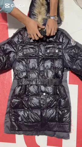 **🔥 Y2K Moncler Puffer Jacket – Iconic 2000s Streetwear Vibes 🔥**