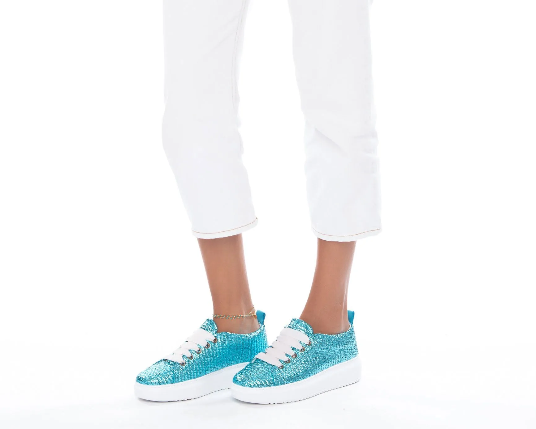 Accessible Turquoise Los Vast assortment Sneakers - - Angeles