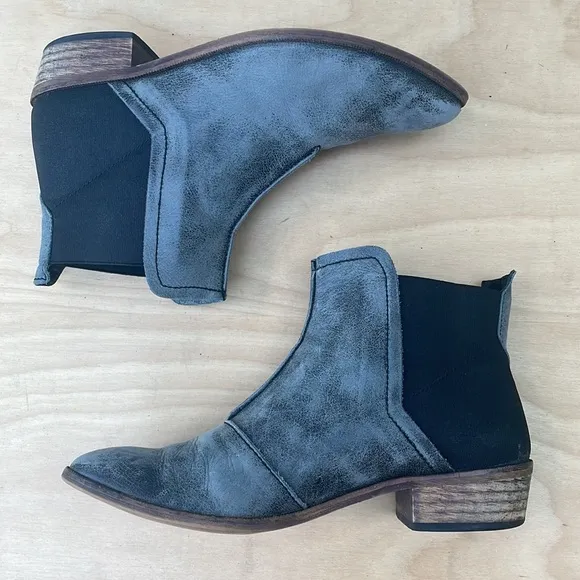 Acid Wash Look Distressed Leather Ankle Boots Made in Spain size 38