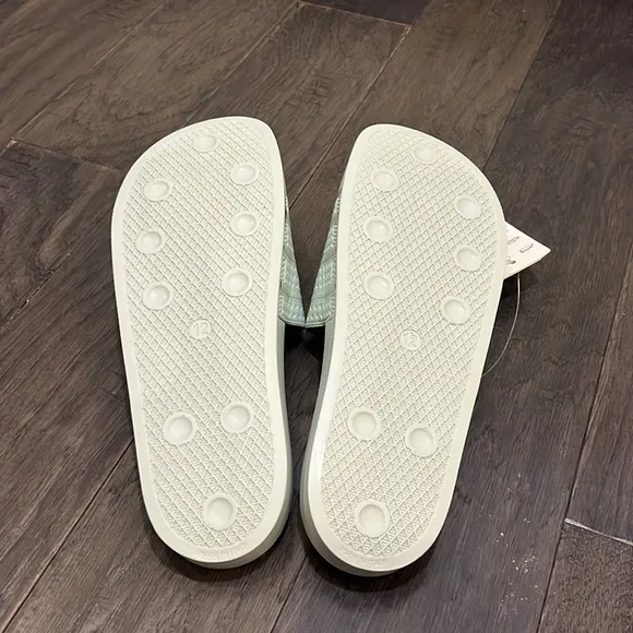 Adidas Adilette slides sandals flip flops Made in Italy BA7540 mens linen green