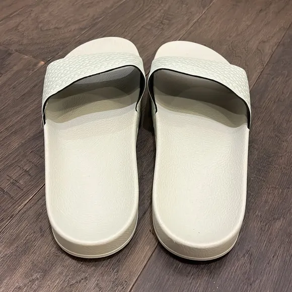 Adidas Adilette slides sandals flip flops Made in Italy BA7540 mens linen green
