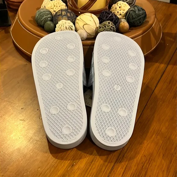 Adidas Adilette slides sandals new easy blue flip flops Italy BA7539 Mens Sz 10
