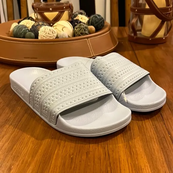 Adidas Adilette slides sandals new easy blue flip flops Italy BA7539 Mens Sz 10