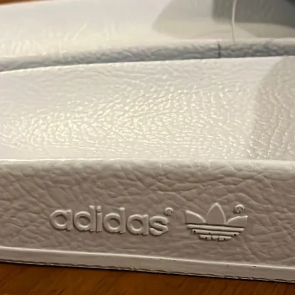 Adidas Adilette slides sandals new easy blue flip flops Italy BA7539 Mens Sz 10
