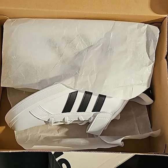 adidas Grand Court Lifestyle Kids' Shoes