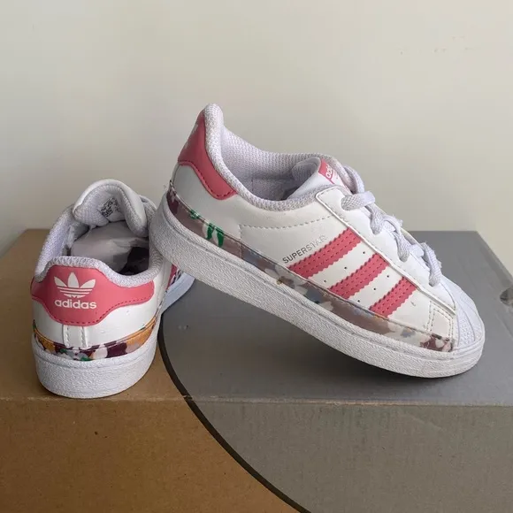 Adidas Superstar Toddler Sneakers- SZ 9 C