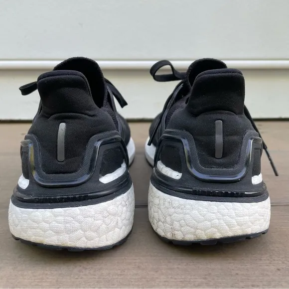 Adidas UltraBoost 2.0 Core Black and White knit running shoes size 6