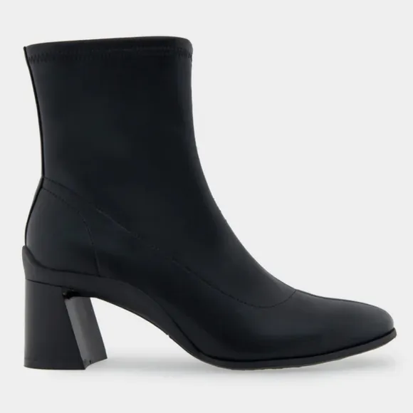 AEROSOLES CORINDA BOOTS