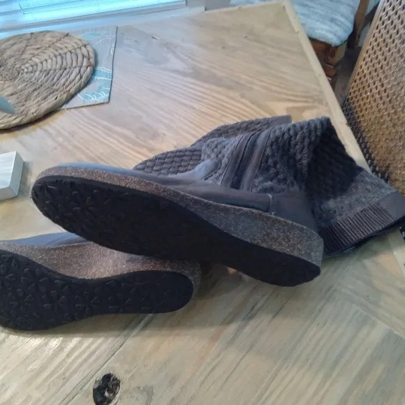 Aettrex Amber Gray Leather Knit Sweater Tweed Wedge Women's Boots Eur 40 (9-9.5)
