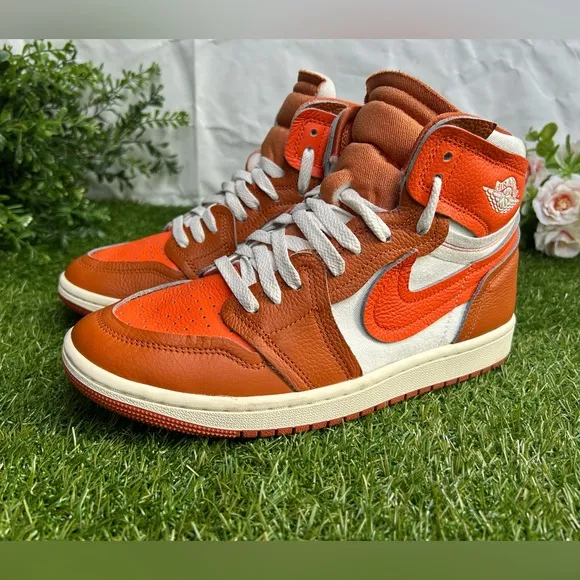 Air Jordan 1 High Method of MakeWomen's Shoes size 9.5 men 8 gently used 👟