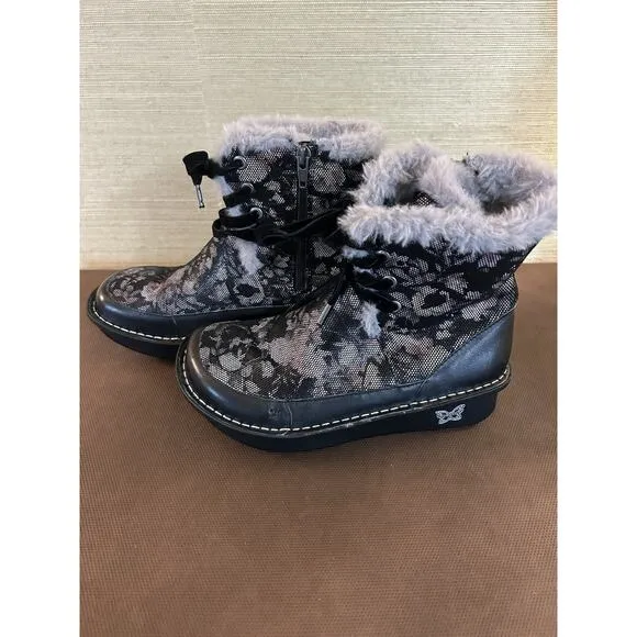 Alegria Twisp Dame Leather and Faux Fur Boots Size 5 Comfort
