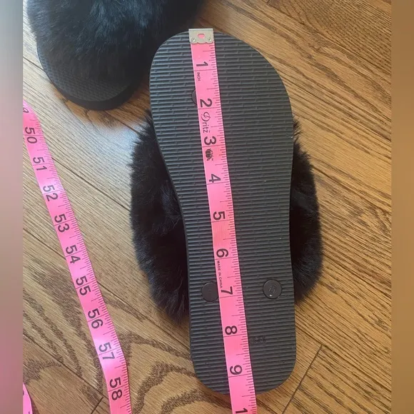ALEXIS Faux Fur Thong Flip Flop Sandals 37/38