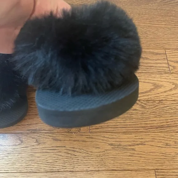 ALEXIS Faux Fur Thong Flip Flop Sandals 37/38