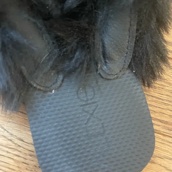 ALEXIS Faux Fur Thong Flip Flop Sandals 37/38