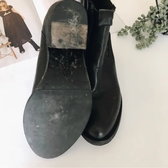 ALLSAINTS Bonny Valley Leather Ankle Pull on Chelsea Boots