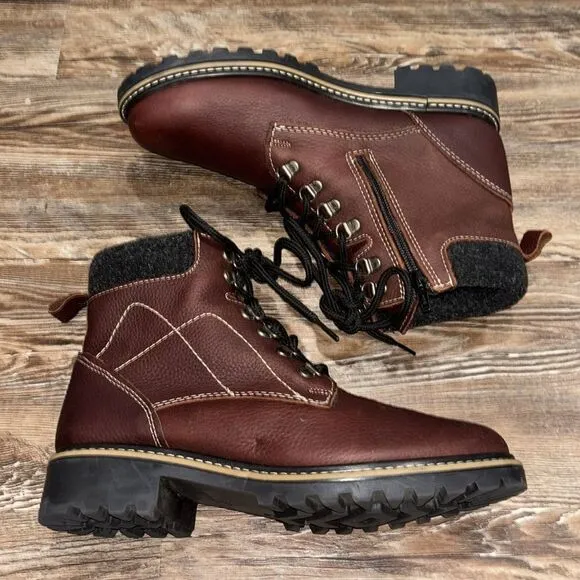 A M I MARTINO Penny Bordeaux Leather booties NWOT Excellent condition size 9M.