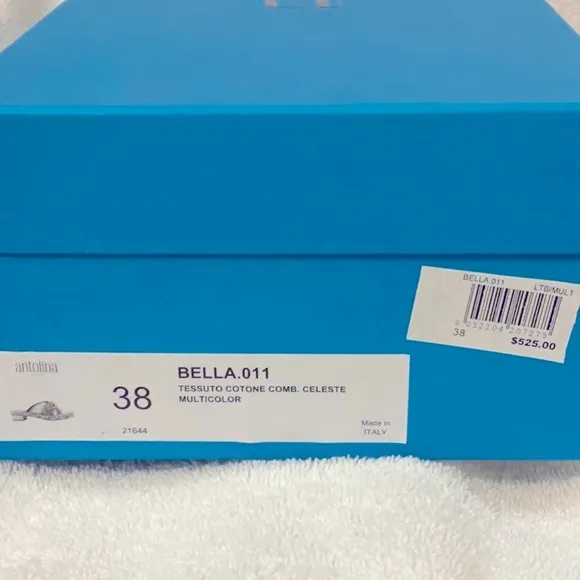 Anatolina Bella Slides, Size 38 (US 8)