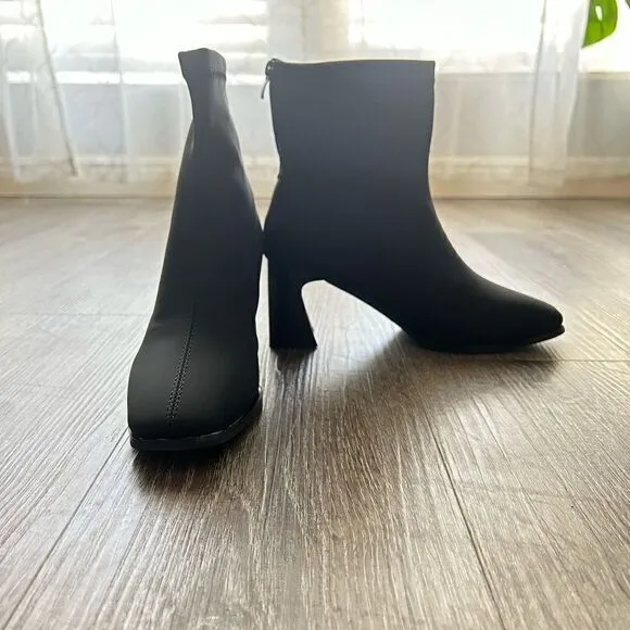 Ankle mid heel Chelsea  square toe Boots with back zipper size 8