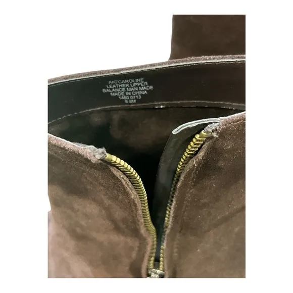 Ann Klein 7 Caroline Brown Women's Suede Ankle Boots Size 6.5.
