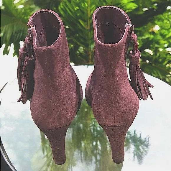 Ann Klein 7 Caroline Brown Women's Suede Ankle Boots Size 6.5.