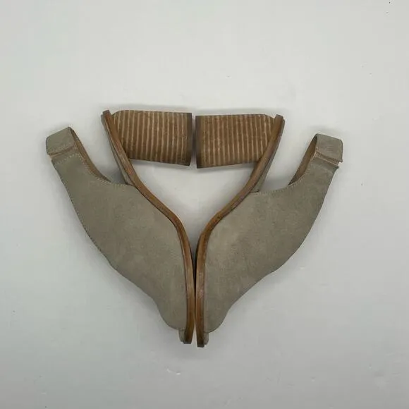 Anthropologie Women's Gray Suede Peep Toe Stack Heel Sandals Size 36