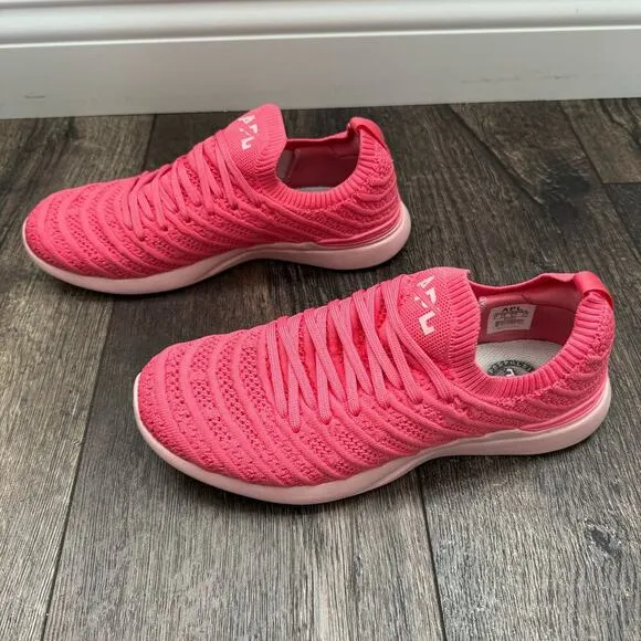 APL Athletic Propulsion Labs Women's Size 8 Techloom Wave Sweet Taffy/Cupcake