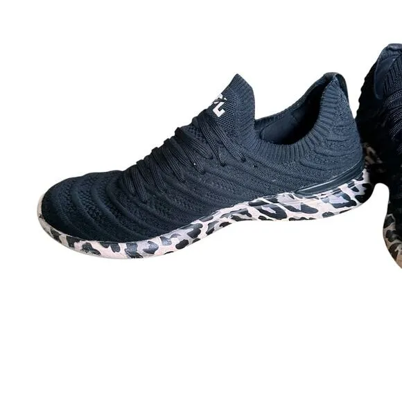 APL Techloom Wave Shoes - Size 8 - Black/Asteroid Leopard