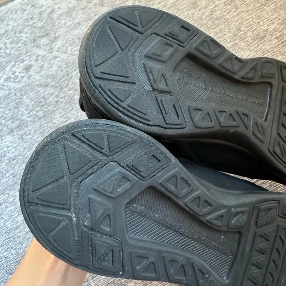 APL Women's TechLoom Bliss - Black / Black - Size 8