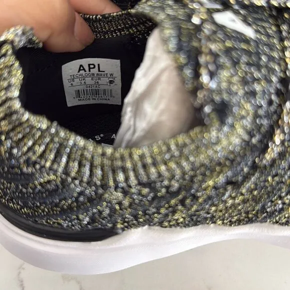 APL Women’s Techloom Wave in Black/ Gold/ Silver Melange Size 6