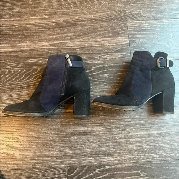 Aquatalia Eliana Black and Navy Weatherproof boots, size 6