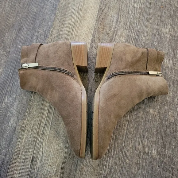 Aquatalia Faria booties