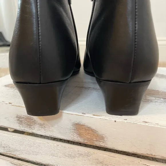 Aquatalia Fosca Black Soft Leather Mod Ankle Booties