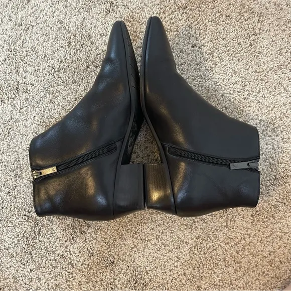 Aquatalia Fosca Black Soft Leather Mod Ankle Booties