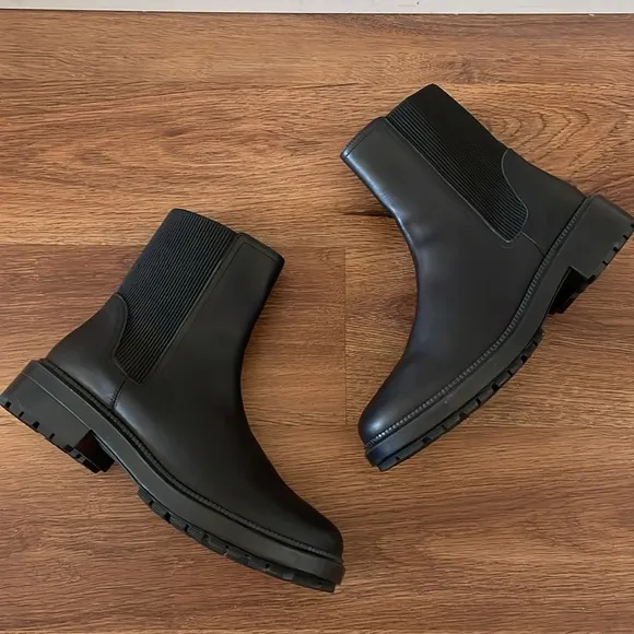 Aquatalia Lauda Boots