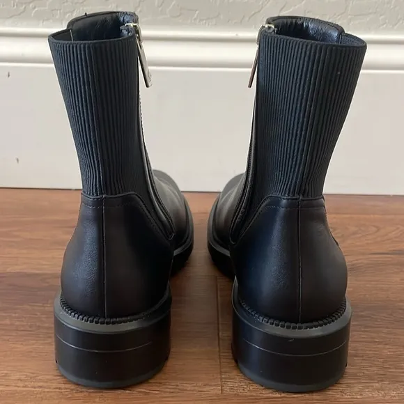 Aquatalia Lauda Boots