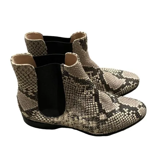 Aquatalia Snakes Embossed Chelsea Ankle Boots Size 6