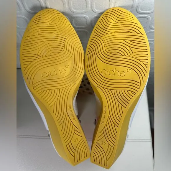 Arche EGZY CLOGS White and Yellow Leather Wedge Sandals Size 39 US Size 8