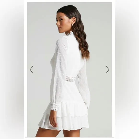 ARE YOU GONNA KISS ME LONG SLEEVE MINI DRESS IN WHITE