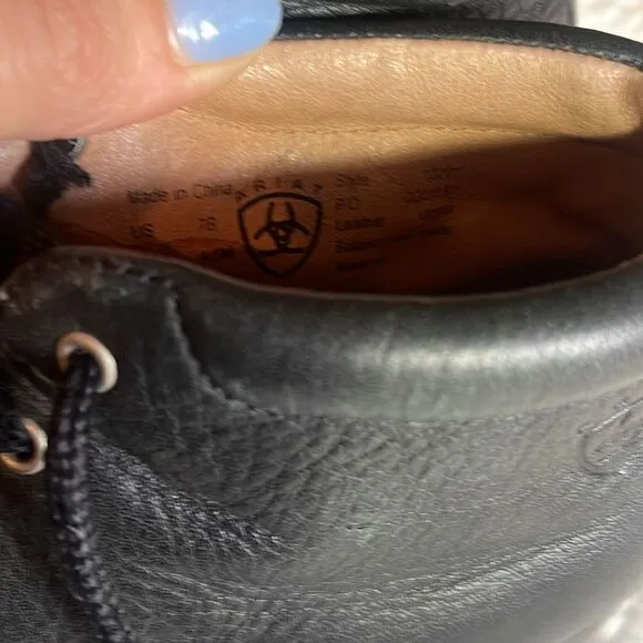 Ariat boots size 7 B