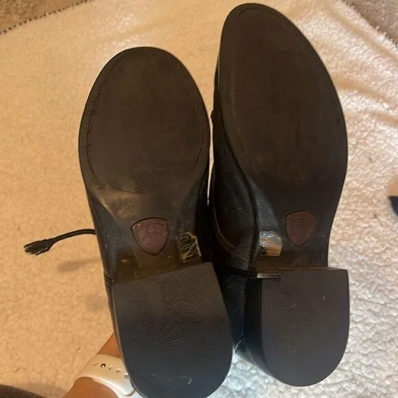 Ariat boots size 7 B