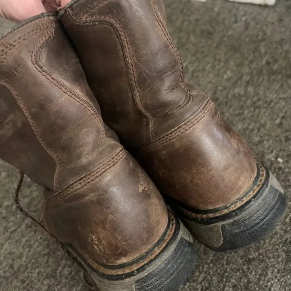 Ariat Men's Brown Workhog waterproof leather Boots composite toe size 10 D