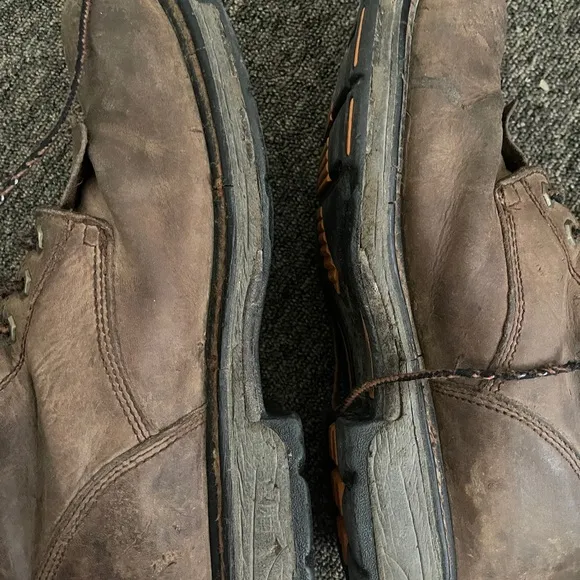 Ariat Men's Brown Workhog waterproof leather Boots composite toe size 10 D