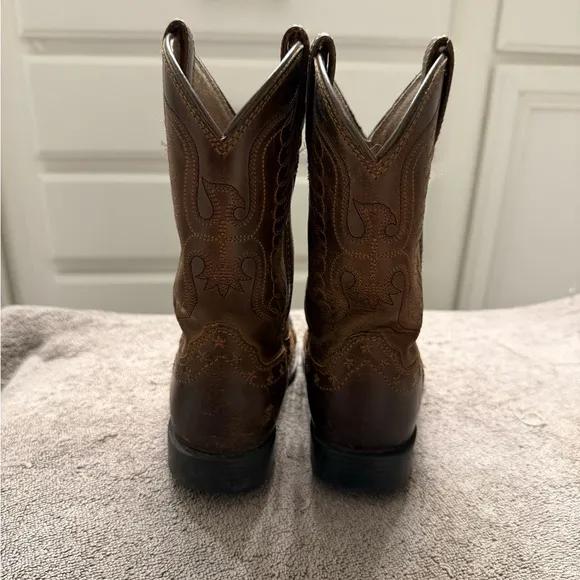 ARIAT toddler size 9T leather boots
