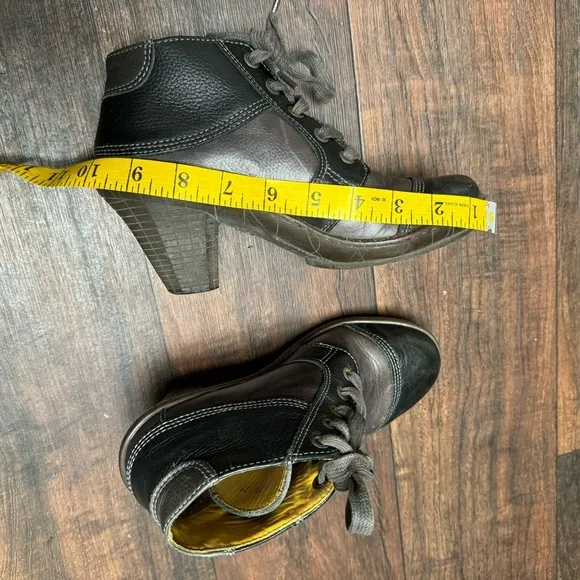 ART Company Ankle Brown Boots Size 7