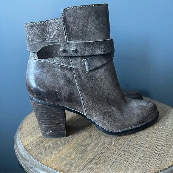Arturo Chiang Ankle Booties