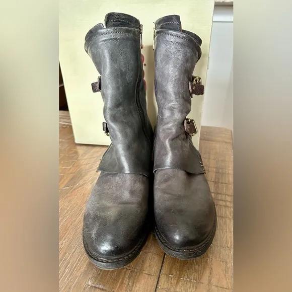 A.S.98 Chilly Leather Boots with Straps, Size 40